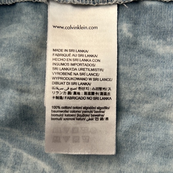 Calvin Klein Denim Top - Picture 6 of 6
